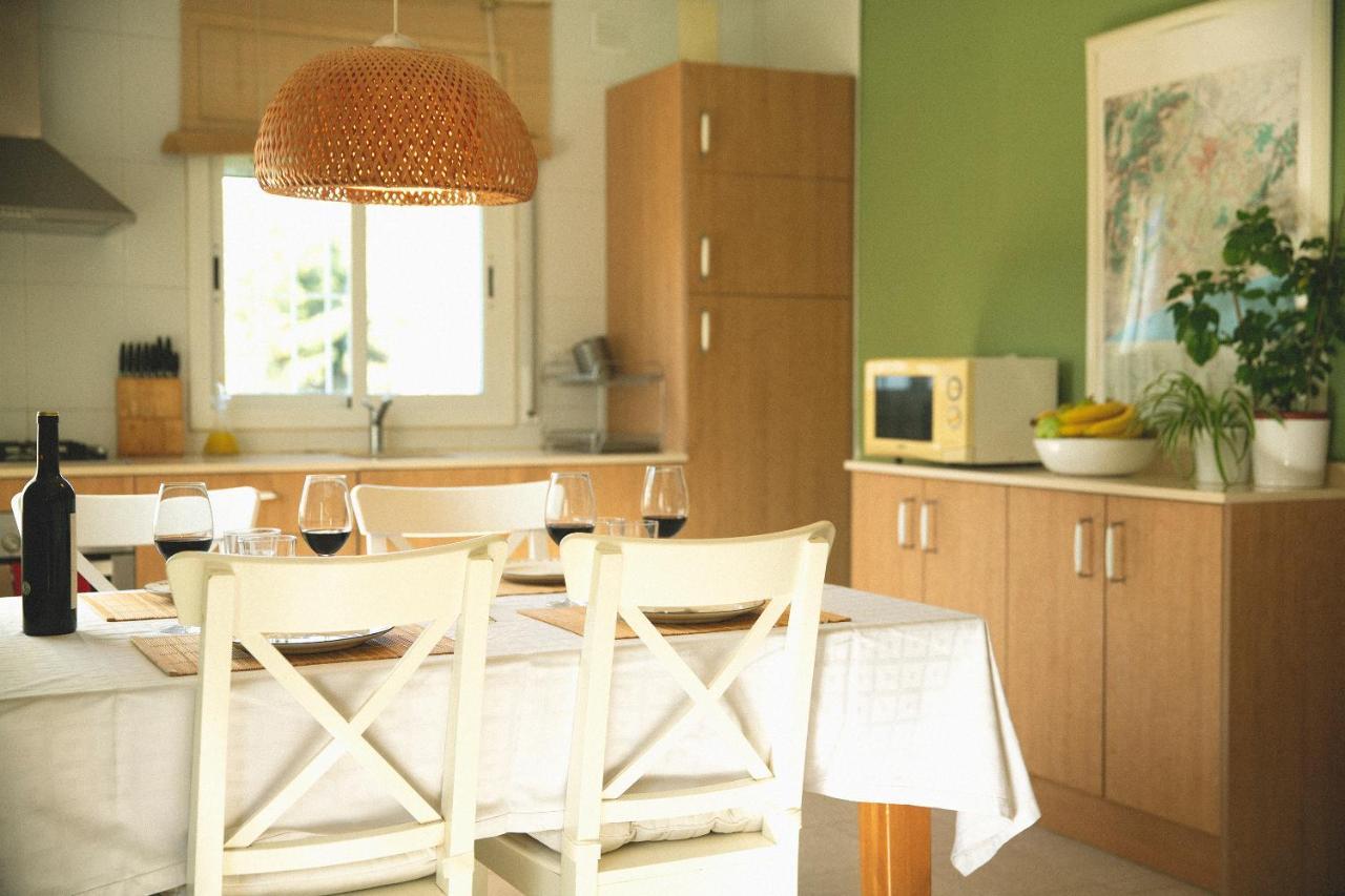 Masia Bartomeu Rural House Between Vineyards 2Km From The Beach 엘벤드렐 외부 사진